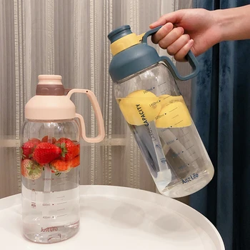 YOMDID spor şişe su taşınabilir su ısıtıcısı içecek şişeleri için yürüyüş kamp tırmanma su şişesi ile saman 1.8 L Drinkware 1