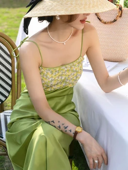 Yaz Elbiseler Fransız Kayış Kadın Zarif Yeşil Parti Midi Elbise Kadın Seksi Rahat Plaj Moda İnce Elbise Vestidos Sundress