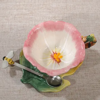 fincan tabağı kaşık seti Yaratıcı çiçekler ve bitkiler seramik çay kahve fincanı fincan tabağı ve kaşık seti bardak ve kupalar