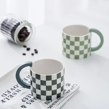 Kişiselleştirilmiş Benzersiz Tasarım Yeşil Dama Tahtası Porselen Kupalar Kahve Latte Cappuccino El Yapımı Zarif Seramik Çay Süt Bardak