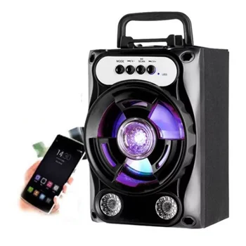 Mikrofonlu hoparlör Renkli led ışık Şarj Edilebilir Parti Karaoke Makinesi Destekler TF Kart / USB FM 2