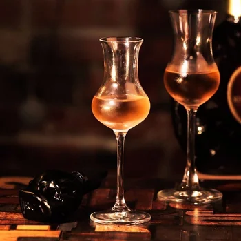 RCR Zarif Lale Scotch viski bardağı Kristal Şarap Çeşnicibaşı Snifer Chivas Kadeh Likör Bardağı Düğün şampanya bardakları Verre Copo