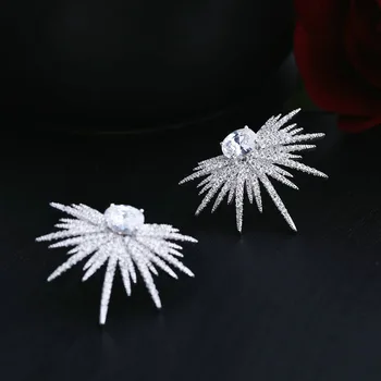 Moda Işıltılı AAA Kübik Zirkonya Yıldız Ayçiçeği Şekilli Beyaz taş top küpe Kadınlar Takı Aksesuarları