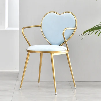 İskandinav Sandalye Restoran Cafe Çay Dükkanı Boş Sandalye Modern Basit Kalp Şeklinde Makyaj Koltuğu 4