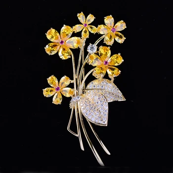 Lüks Güzel Sarı Pembe Kristal Zirkonlar Çiçek Broş Pins Kadınlar Kostüm Takı Düğün Buket Pin Brosche femme bijoux 1
