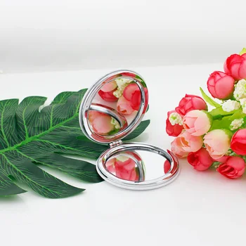 JWEIJIAO Yeni Kalp Akçaağaç yaprağı makyaj aynası Kanada Severler Yuvarlak Mini Katlanır Kompakt Cep aynası 1X / 2X Büyüteç Güzellik 4