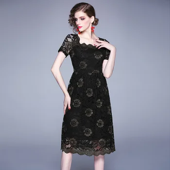 Kadın Yaz rahat elbise Yeni Marka 2021 Moda Hollow Out Lüks Dantel Zarif A-line Bayanlar Parti Elbiseler
