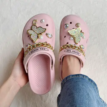 Lüks Metal Taklidi İnci Croc Ayakkabı Takılar Tasarımcı Bling Kraliçe Kelebek Ayakkabı Dekorasyon kızın Parlak Croc Aksesuarları